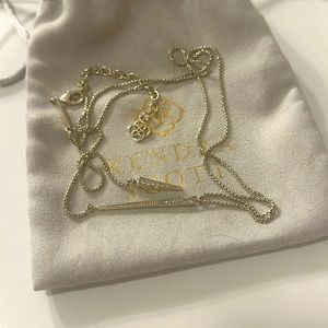Kendra Scott Vivian Necklace Pale Gold